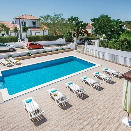 Green Villa Villa *