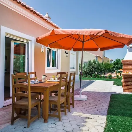 Villa Green Villa *
