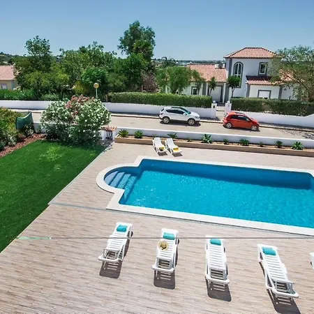 Green Villa וילה Quelfes